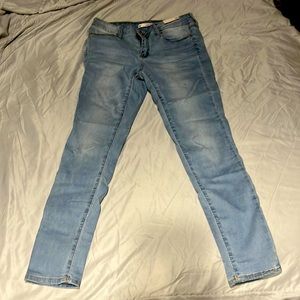 Junior size 7 jeans new with tags!